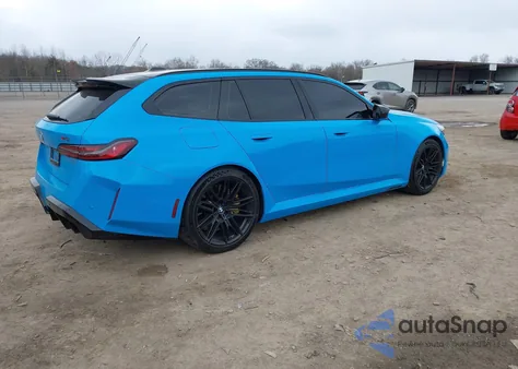 2026 BMW M5 Touring z USA, uszkodzony, nr VIN WBS83GV05TCW97737